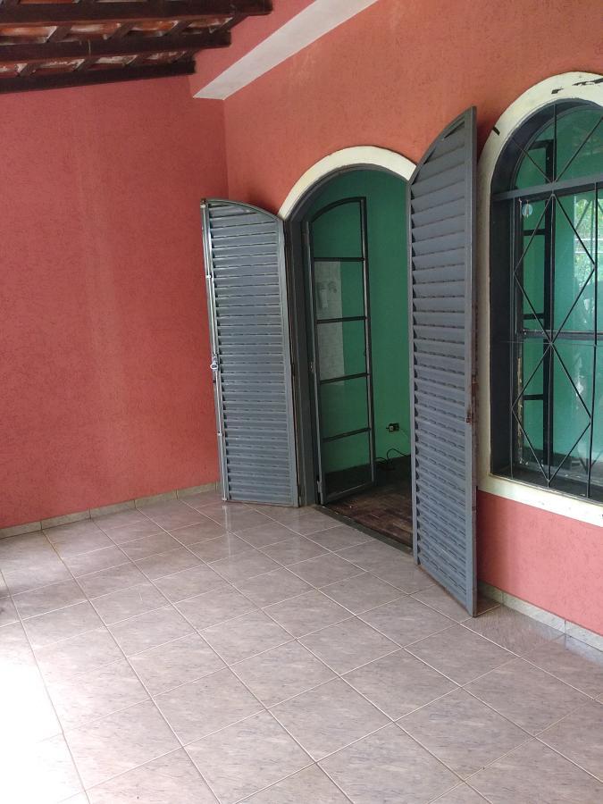 Casa à venda com 2 quartos, 200m² - Foto 14