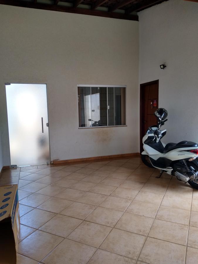 Casa à venda com 3 quartos, 275m² - Foto 4