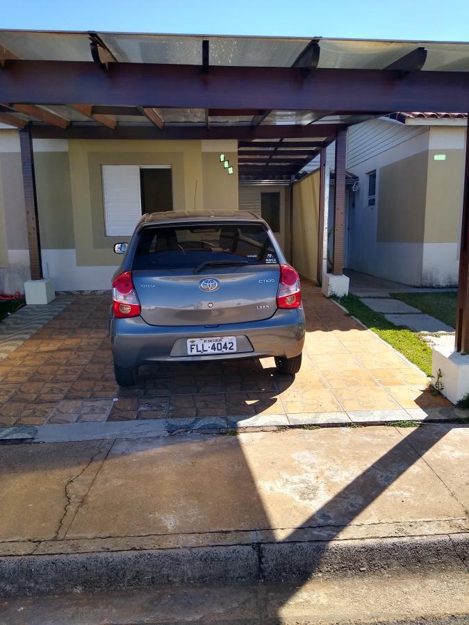 Casa de Condomínio à venda com 3 quartos, 100m² - Foto 2