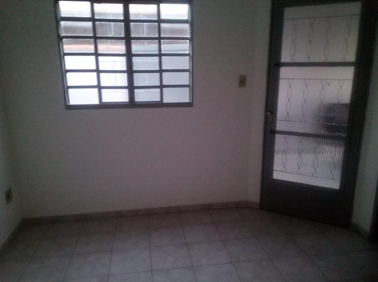 Casa à venda com 3 quartos, 120m² - Foto 4