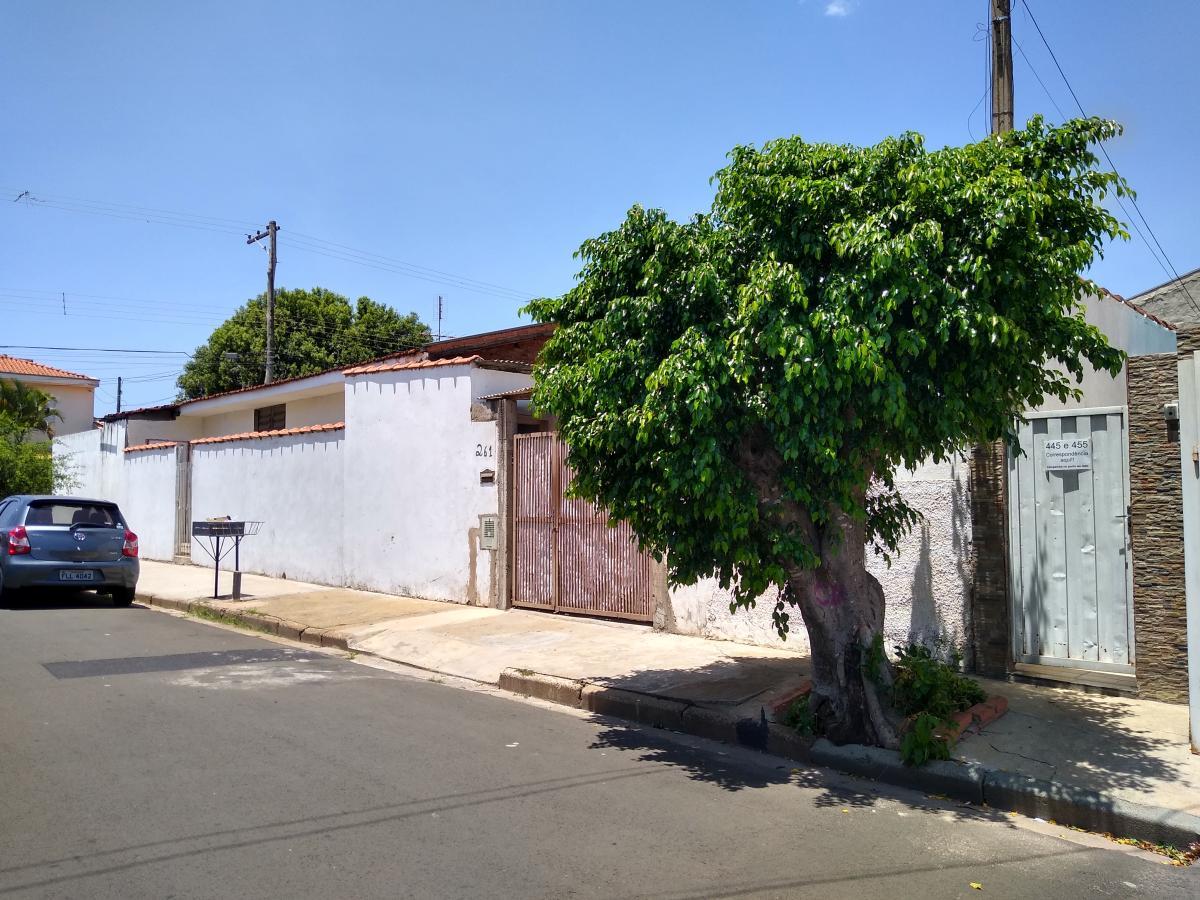 Casa à venda com 3 quartos, 250m² - Foto 3