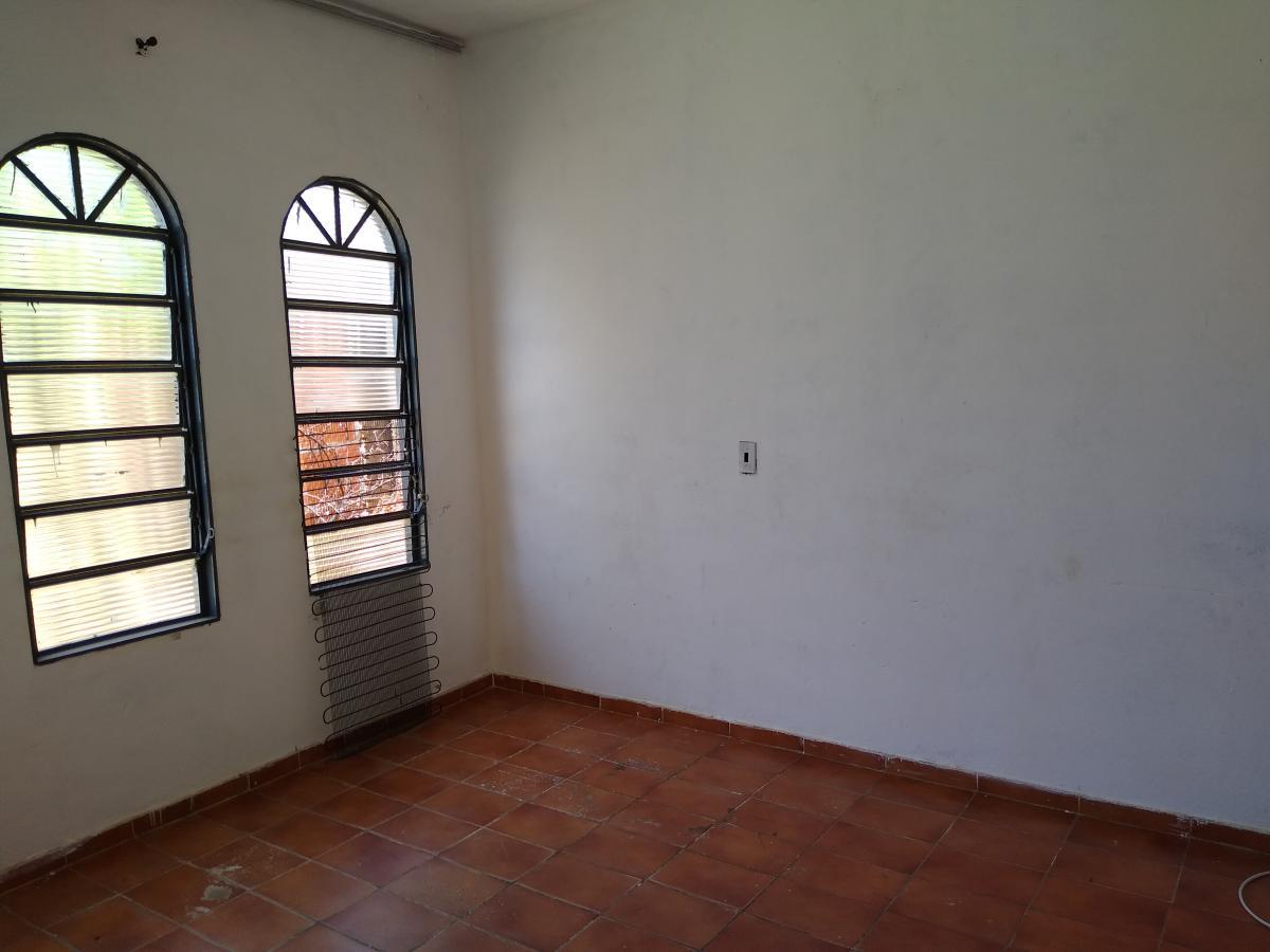 Casa à venda com 3 quartos, 250m² - Foto 14