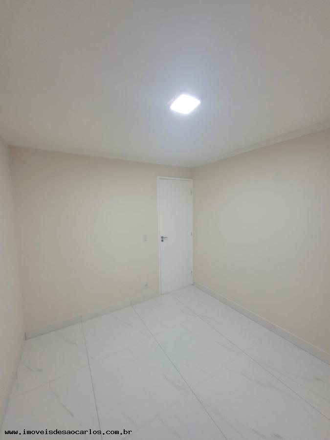 Apartamento à venda com 2 quartos, 43m² - Foto 25