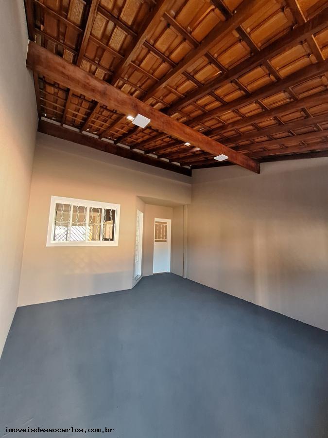 Casa à venda com 2 quartos, 125m² - Foto 2