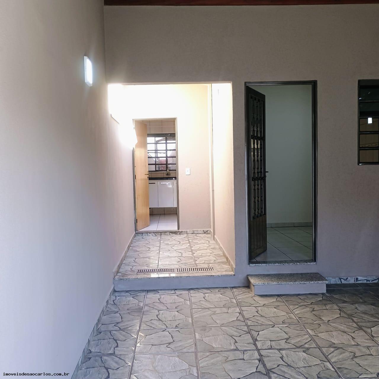 Casa à venda com 2 quartos, 125m² - Foto 4