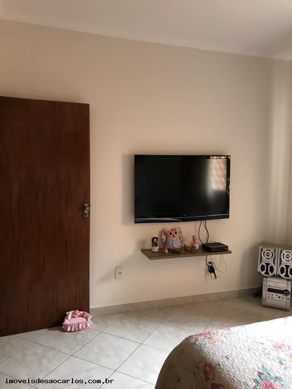 Casa à venda com 4 quartos, 250m² - Foto 17