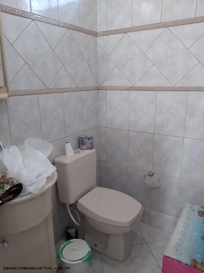 Casa à venda com 4 quartos, 250m² - Foto 24