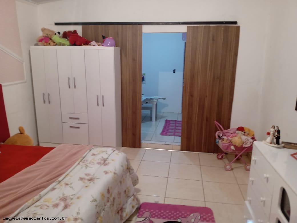 Sobrado à venda com 6 quartos, 200m² - Foto 29