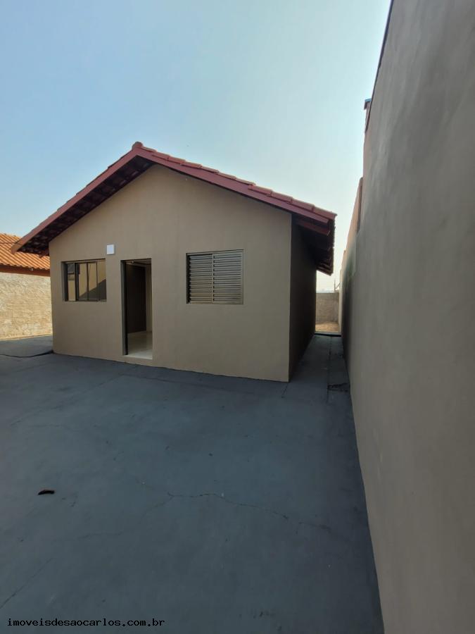 Casa à venda com 2 quartos, 200m² - Foto 7