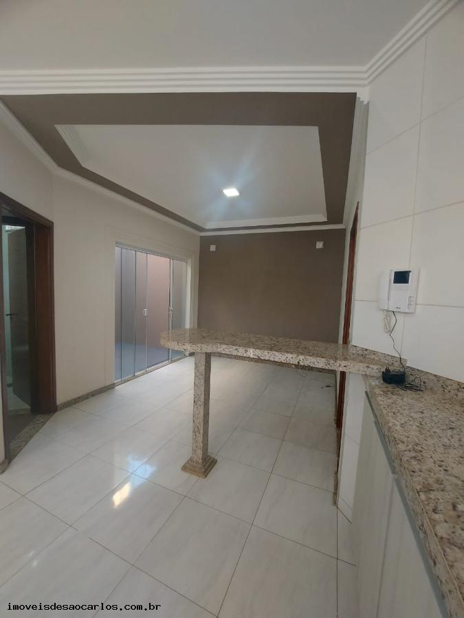 Casa à venda com 3 quartos, 250m² - Foto 9