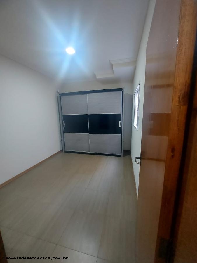 Casa à venda com 3 quartos, 250m² - Foto 15